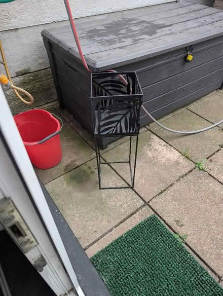 Photo of free Indoor plant stand (Barton-in-Fabis CP NG11) #1