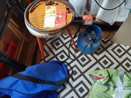 Photo of free small gas bbq (Ashfield CA14) #1