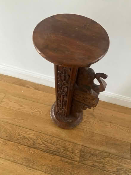 Photo of free Decorative table (Worcester Park KT4) #2