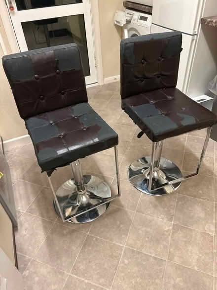 Photo of free 2 x bar stools (Ruislip HA4) #1