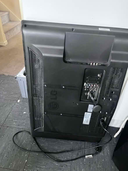 Photo of free TV (Leeds, LS7) #2