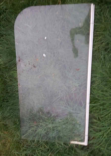 Photo of free Glass shower curtain (Dallow LU1) #1