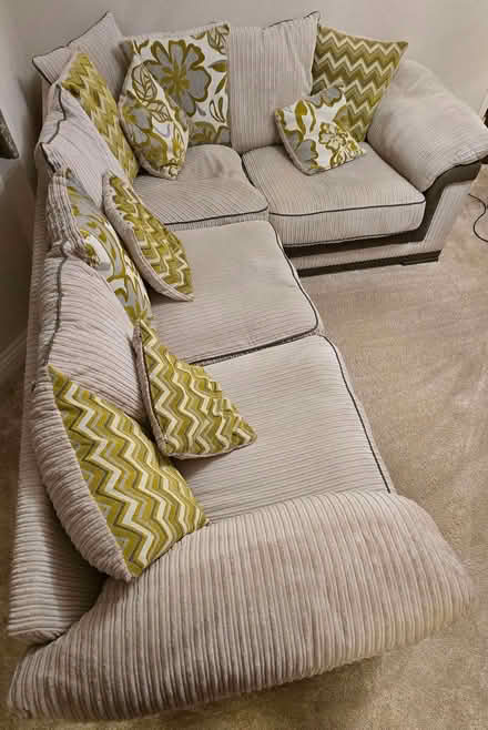 Photo of free Corner Sofa With Scatter Cushions (Harold Wood RM3) #2