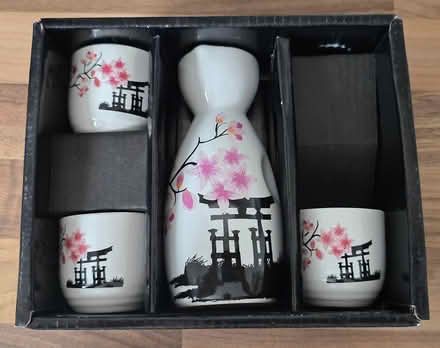 Photo of free Japanese Sake Set (Leicester, LE1) #1