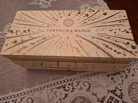Photo of free Fortnum & Mason box (Etchilhampton, Devizes SN10 3) #1