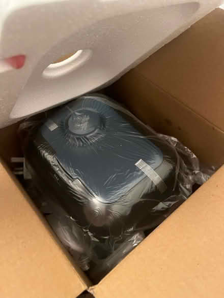 Photo of free Brand new Humidifier (Highbury N5) #1