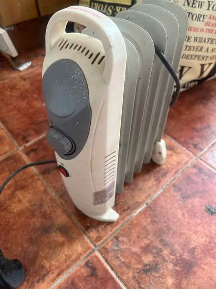 Photo of free Little portable radiator (Croydon) #1