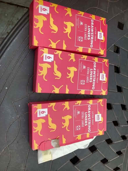 Photo of free Litter Tray Liners Extra Large Size (Emscote CV34) #1