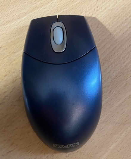 Photo of free WACOM graphics mouse (Lower Penwortham PR1) #1