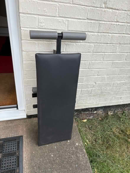 Photo of free Weights bench. (Bedwell SG1) #1
