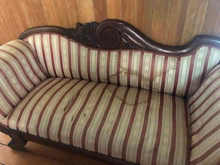Photo of free Chaise Lounge Needs Recovering (Newcastle (near Hamilton)) #2