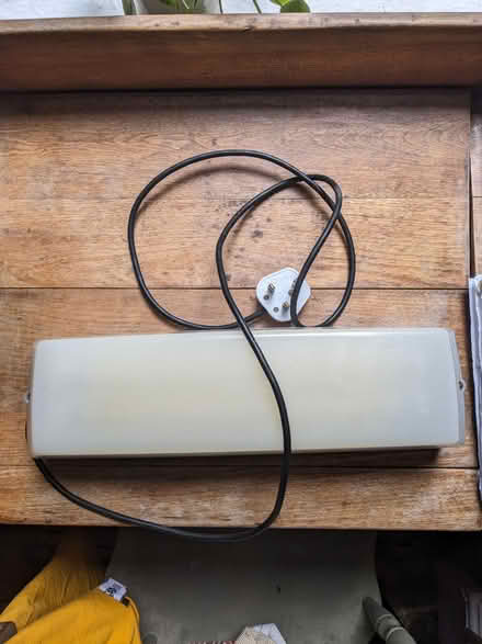 Photo of free Heavy duty external bulkhead light (Turnpike Lane N15) #2