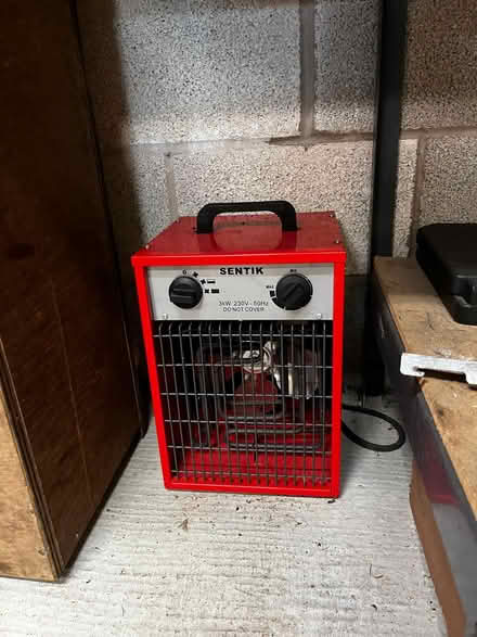 Photo of free Fan heater (Kettleshulme SK23) #1
