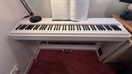 Photo of free Electronic Piano with Weighted Keys (CR2) #1