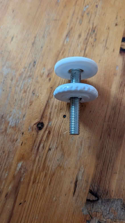 Photo of Cuggl baby gate screw things (Aldrington BN3) #2