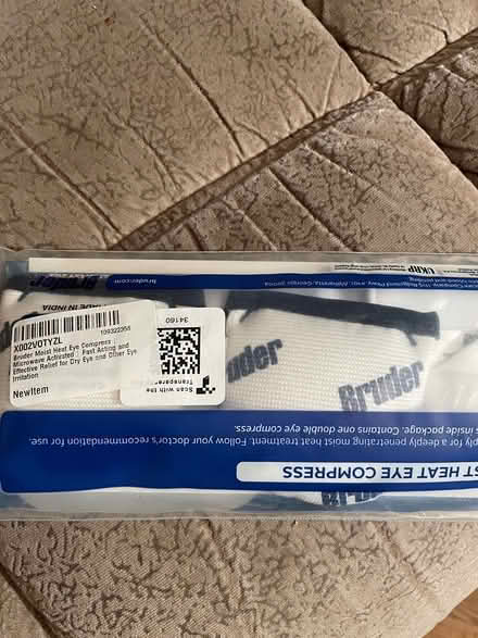 Photo of free Bruder Eye Compress (Milton (Thompson and Derry)) #2