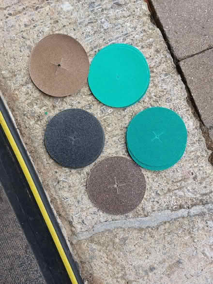 Photo of free Sanding discs (Bancroft MK13) #1