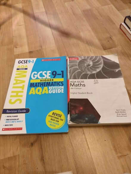 Photo of free GCSE Maths books (AQA) (Enfield EN1) #1