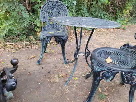 Photo of free Table and chairs (Woburn) #1