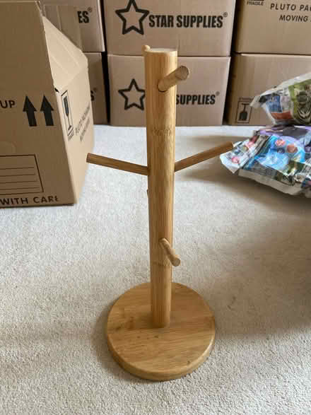 Photo of free Stand for mugs (Barnes) #1