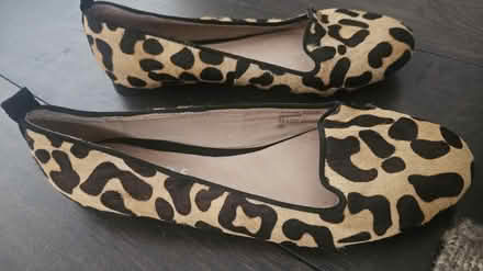 Photo of free Worn once office pumps shies (Purleyway croydon) #2