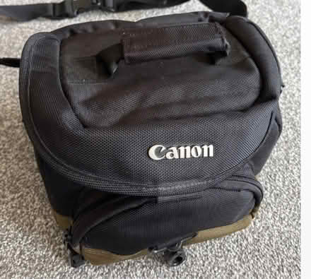 Photo of free Camera bag (broken strap) (Kingston KT2) #1