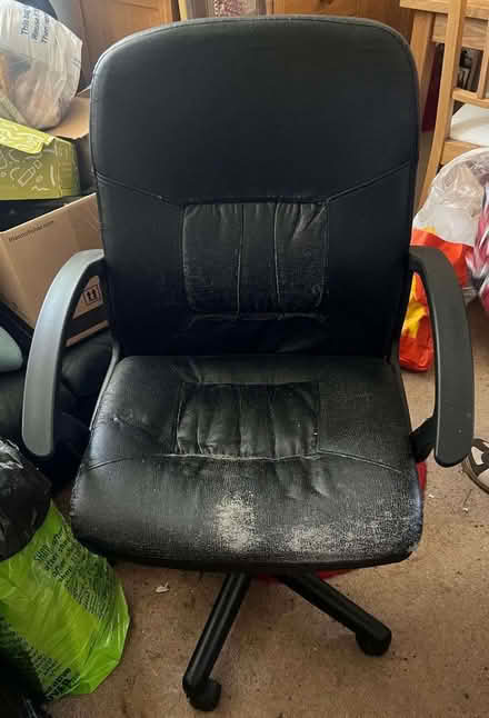 Photo of free Black office chair (Chipping Norton OX7) #2