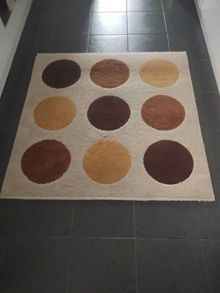 Photo of free Rug 120x120cm (Leytonstone E11) #1