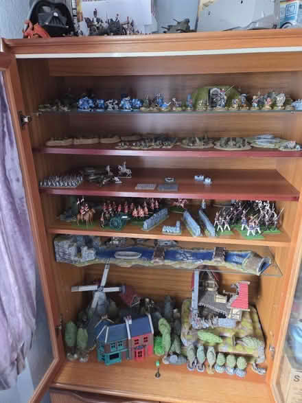 Photo of free Display Cabinet (Bexhill-On-Sea) #2