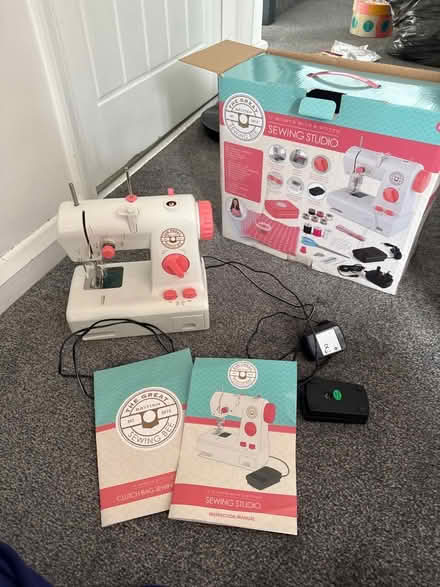 Photo of free Kids sewing machine (St Albans AL4) #1