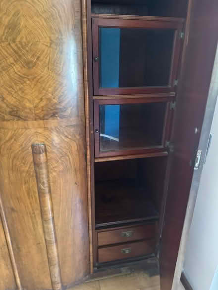 Photo of free Large Wardrobe (East Dulwich SE22) #4