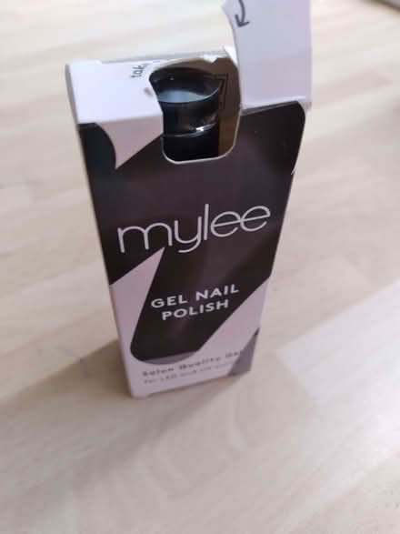 Photo of free Gel Nail Polish (Aigburth L17) #1