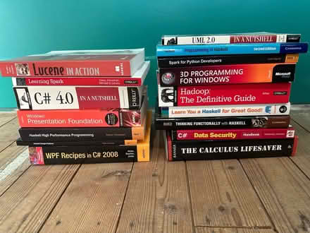 Photo of free Computer reference books (Elmers End BR3) #1