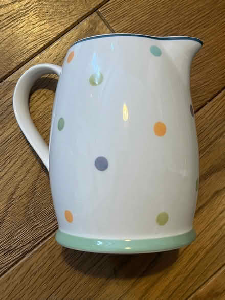 Photo of free Assorted plates + jugs (New Eltham SE9) #2