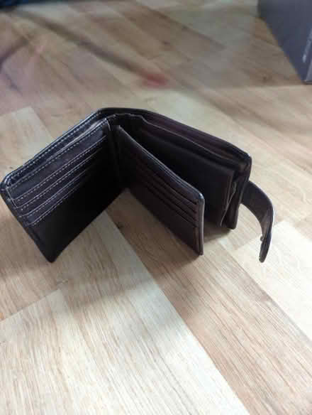 Photo of free Mens Wallet (Enfield EN1) #2