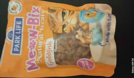 Photo of free 3 quarters of a bag of treats 4 cat (HP3) #2