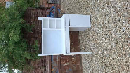 Photo of free Integrated desk with whiteboard (Cv37 7pa) #1