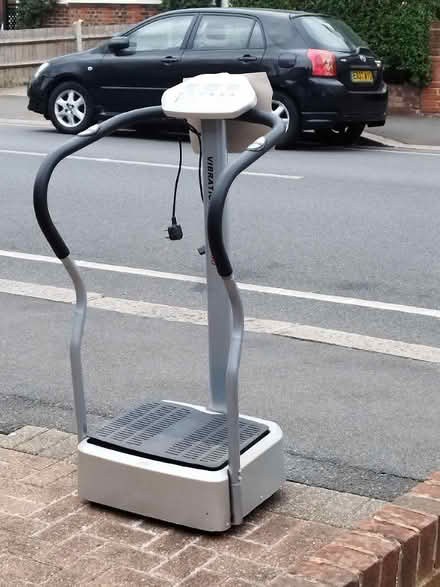 Photo of free Vibration plate (Morden SM4) #1