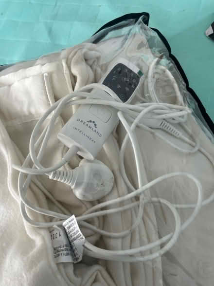 Photo of free Single electric overblanket (Rochester ME1) #2