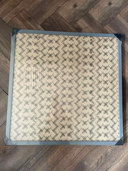Photo of free Silver picture frame (Berkhamsted HP4) #1