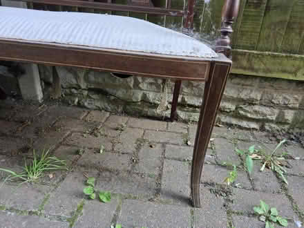 Photo of free Vintage bench (Flitwick) #3