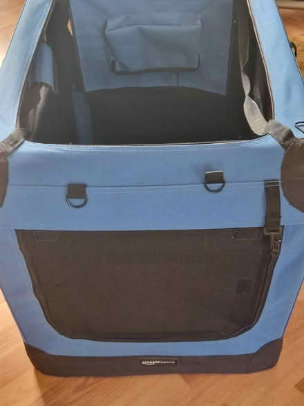 Photo of free Dog crate for car (Preston PR5) #3