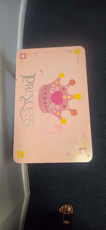 Photo of free Princess table Pink (Earls Court SW5) #2
