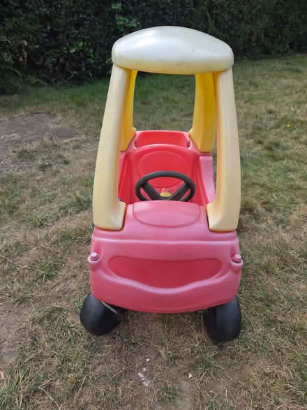 Photo of free Little tikes car (Holmer Green HP15) #1