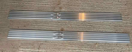 Photo of free 2 x sections of aluminium edging (Shap CA10) #1