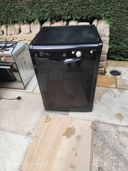 Photo of free Indesit Dishwasher - working order (DE6 Ashbourne) #1