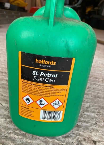 Photo of free 5 litre plastic fuel can (Shap CA10) #1