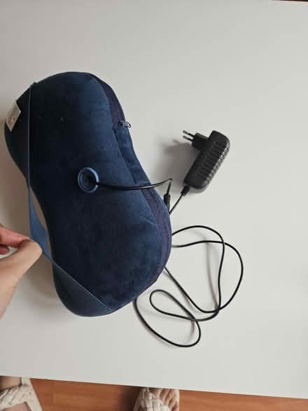 Photo of free Shiatsu back massager (Clapton E5) #2