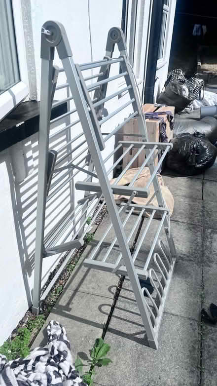 Photo of free Electric clothes airer (Croydon) #1
