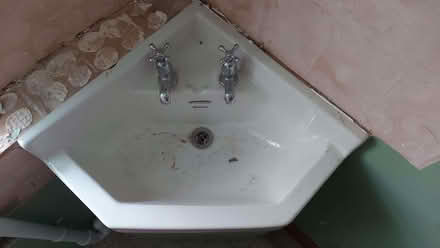 Photo of free Vintage corner sink with taps (Lupton LA6) #2